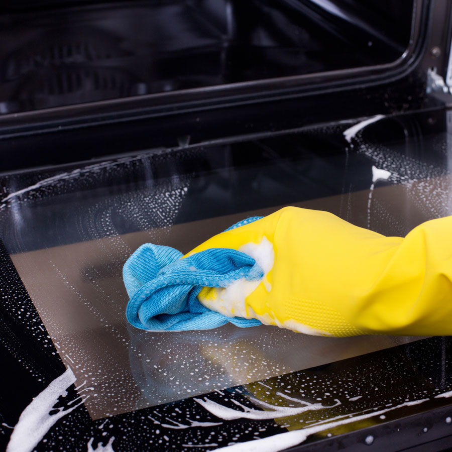 How clean the glass inside the oven