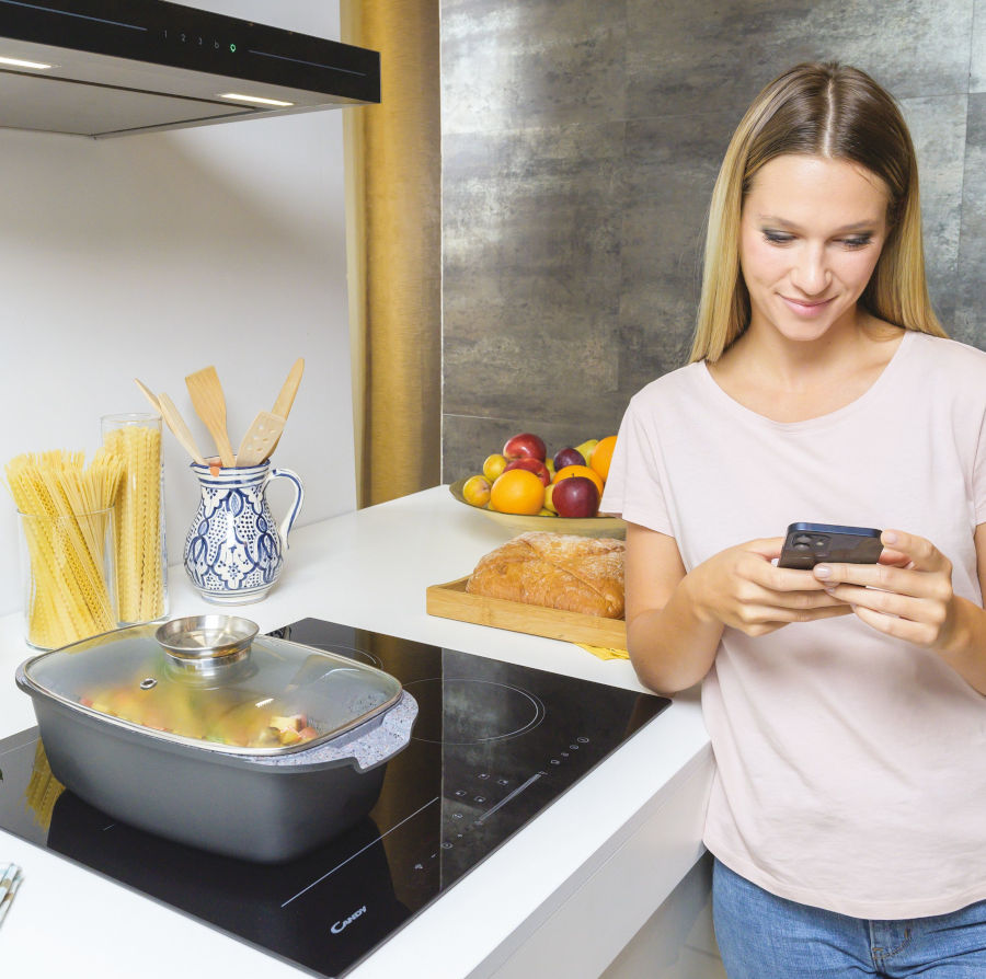 Smart induction hobs